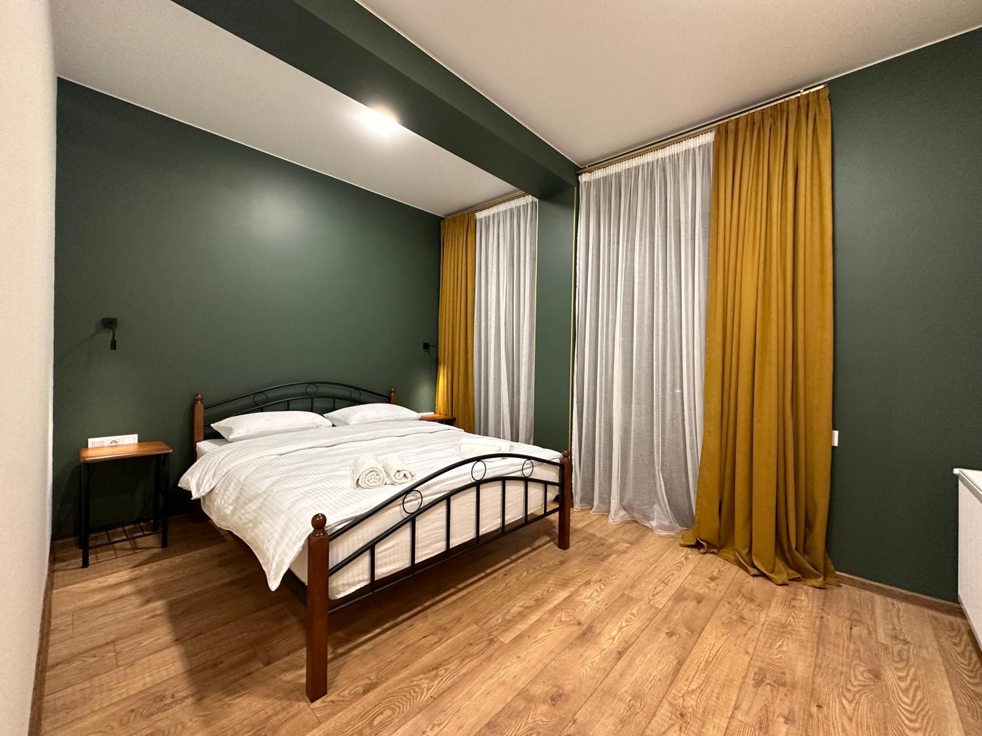 Hotel Mountime Kazbegi Bagian luar foto